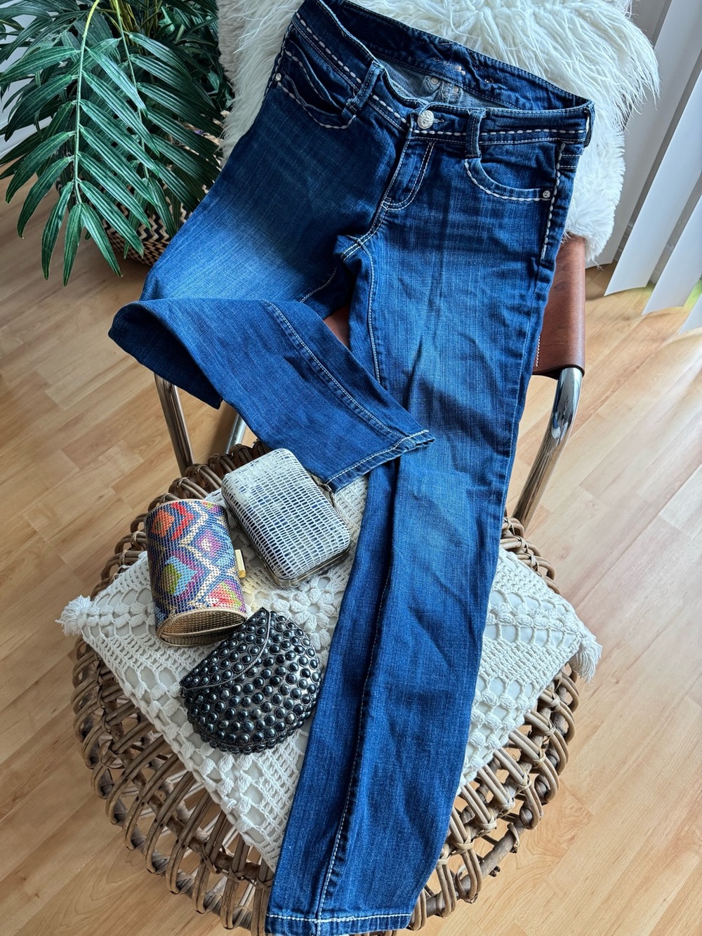 Seven7 Women's Blue Skinny Jeans - Faded Blue Wash